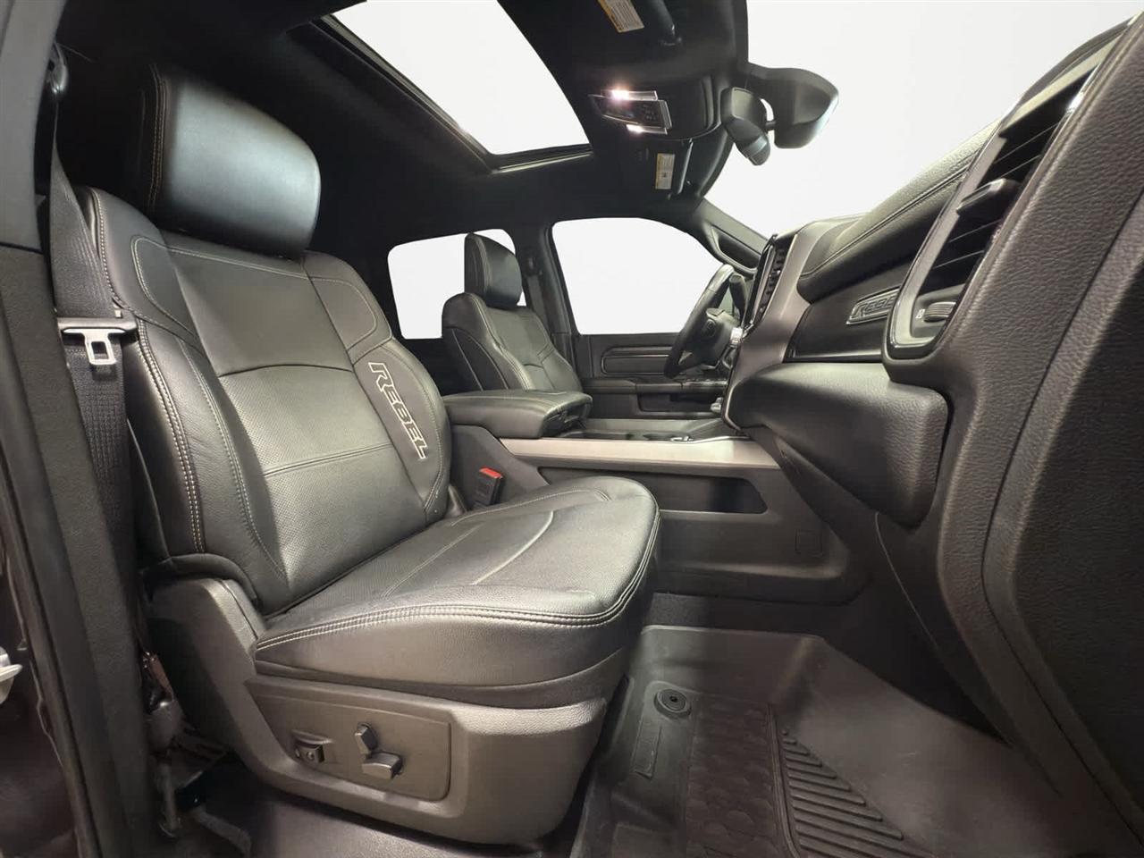 RAM 2500 Rebel 4x4 Crew Cab 6'4" Box 2024