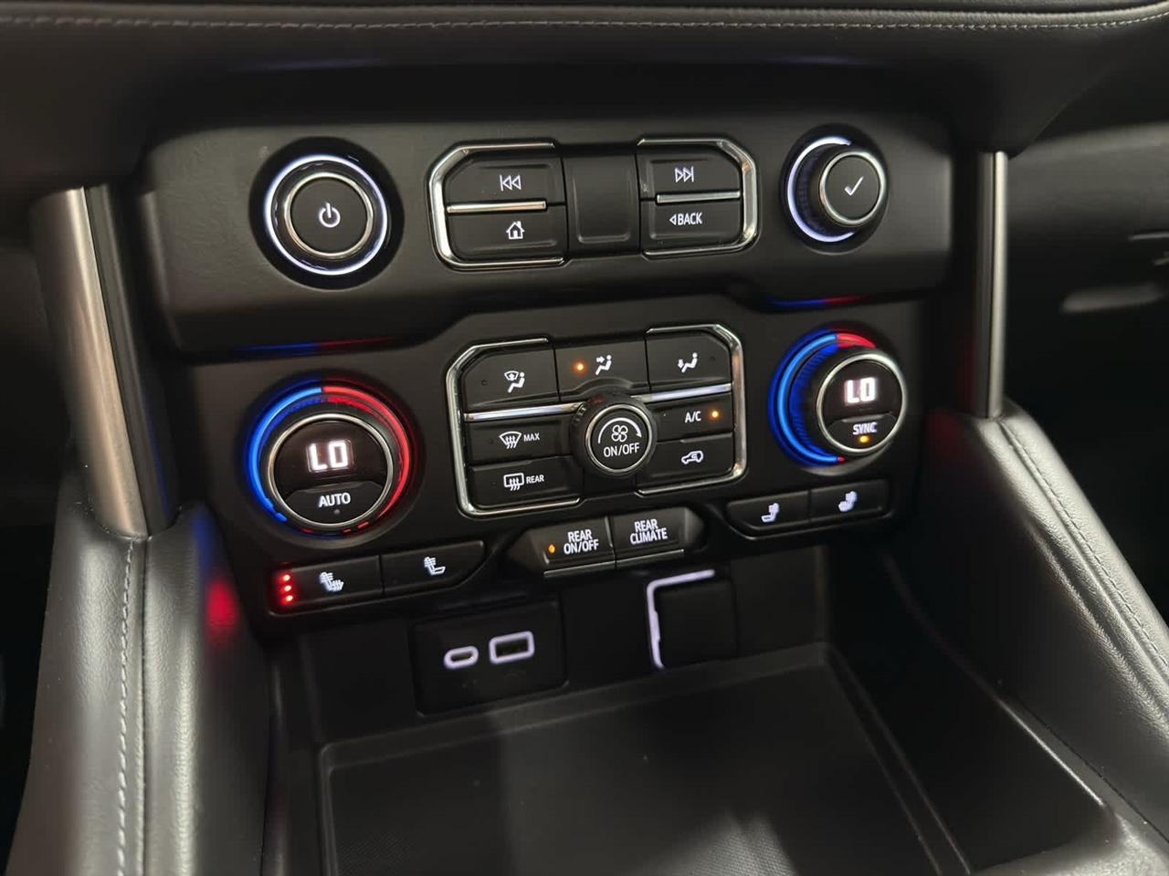 Chevrolet Tahoe 4WD 4dr Z71 2021