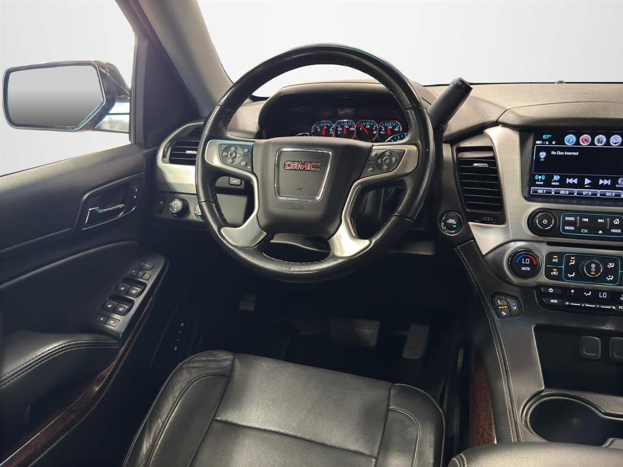 GMC Yukon 4WD 4dr SLT 2018