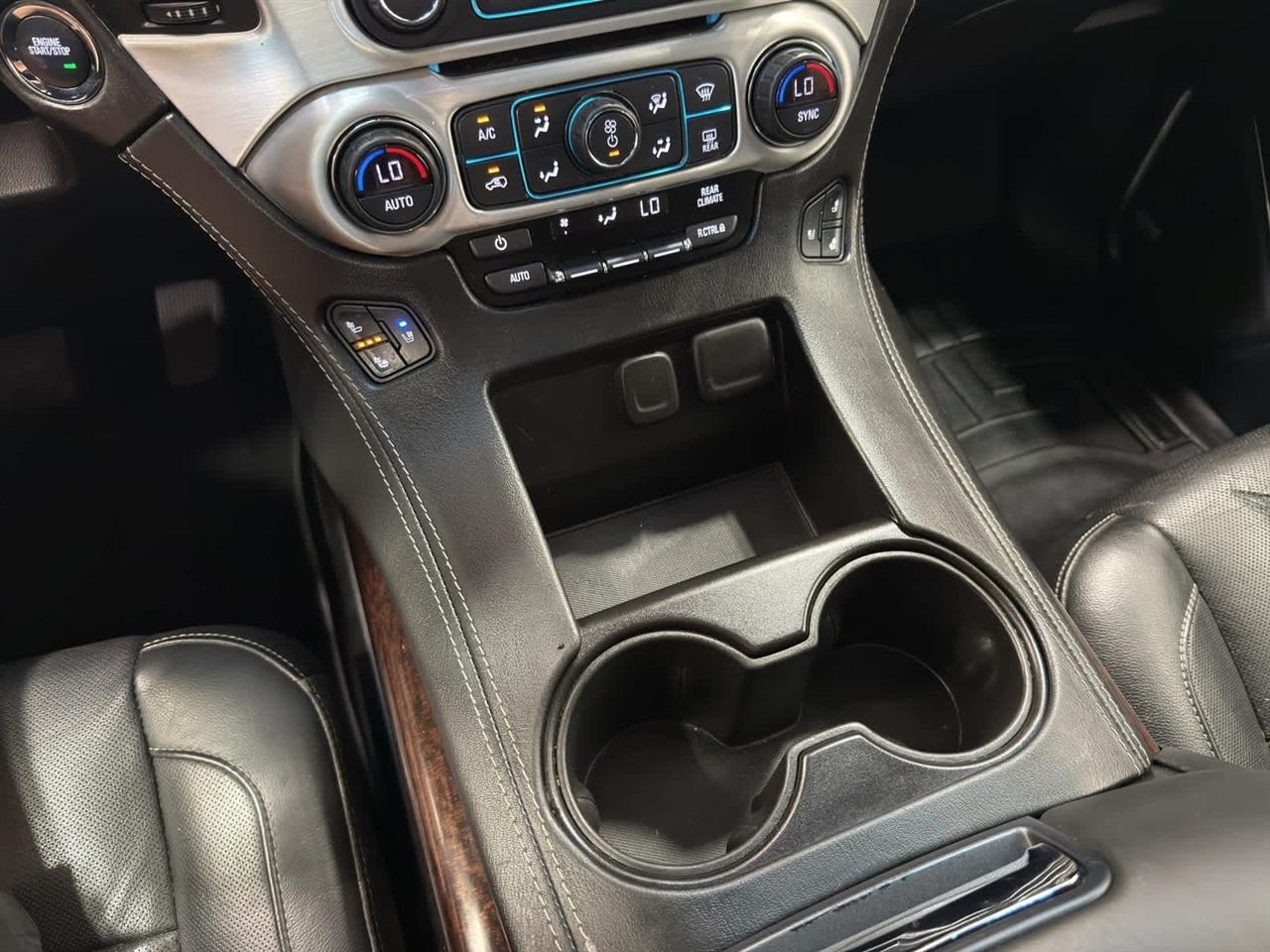 GMC Yukon 4WD 4dr SLT 2018