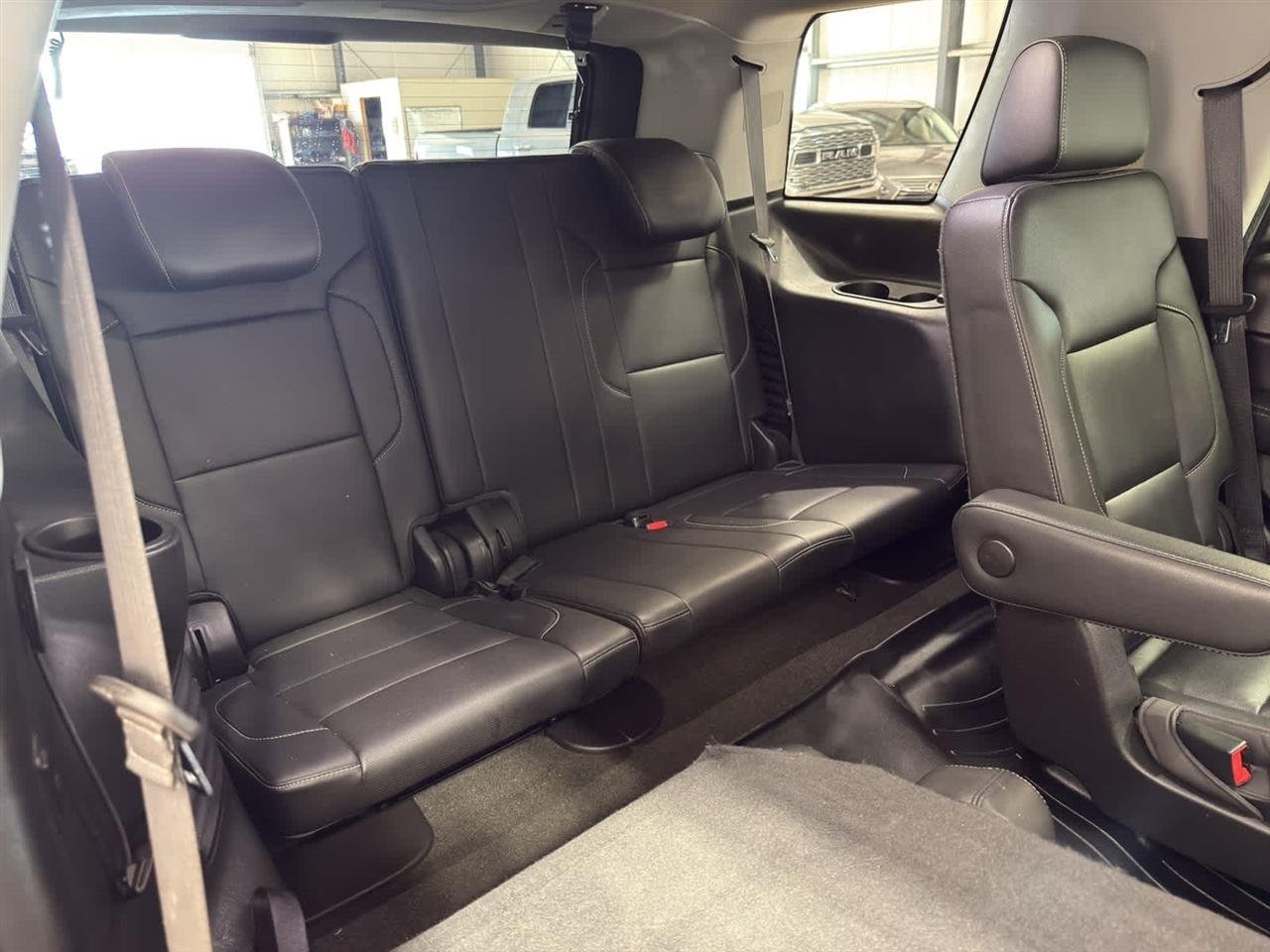 GMC Yukon 4WD 4dr SLT 2018