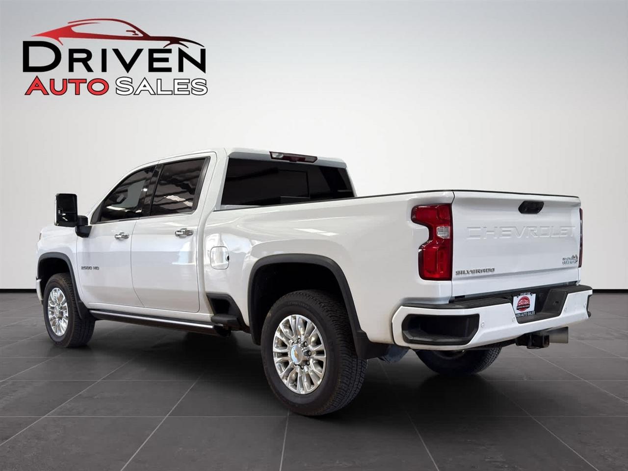 Chevrolet Silverado 2500HD 4WD Crew Cab 159" High Country 2021