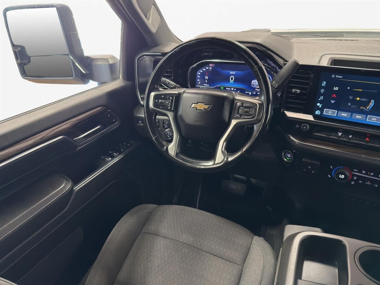 Chevrolet Silverado 2500HD 4WD Crew Cab 172" LT 2024