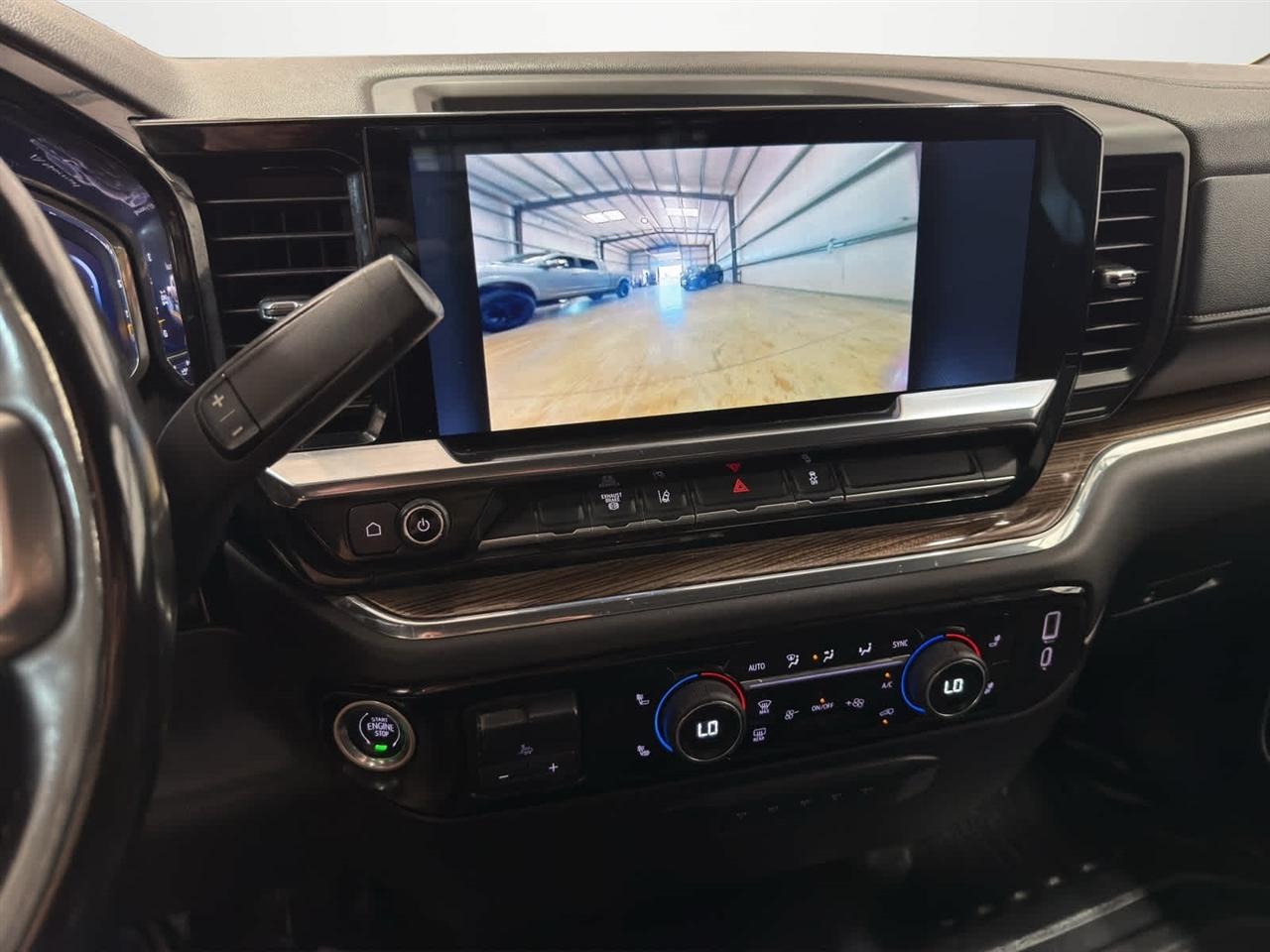 Chevrolet Silverado 2500HD 4WD Crew Cab 172" LT 2024