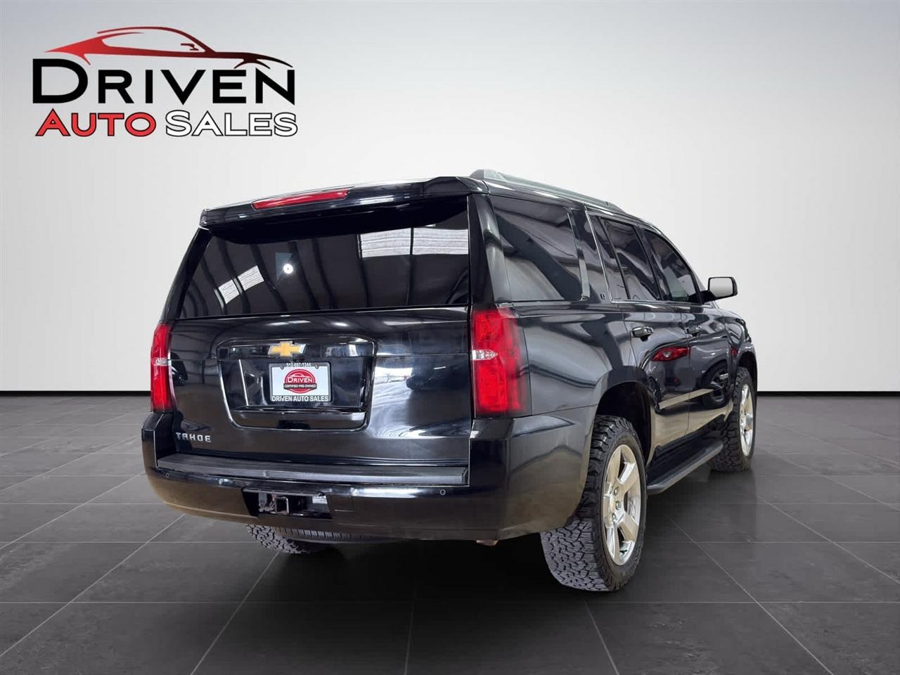 Chevrolet Tahoe 4WD 4dr LT 2017