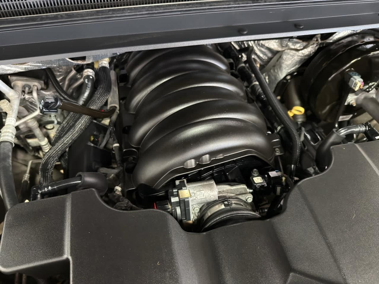 Chevrolet Tahoe 4WD 4dr LT 2017