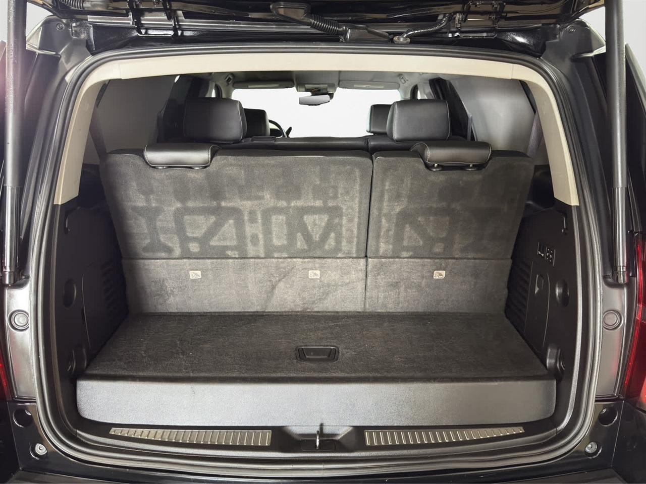 Chevrolet Tahoe 4WD 4dr LT 2017