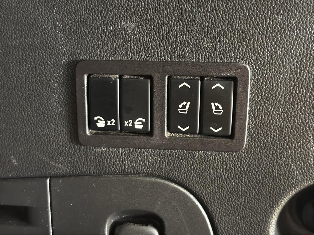 Chevrolet Tahoe 4WD 4dr LT 2017