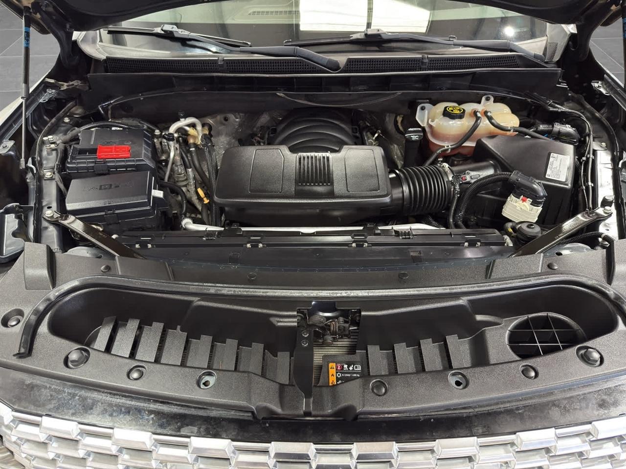 GMC Yukon 4WD 4dr Denali 2021