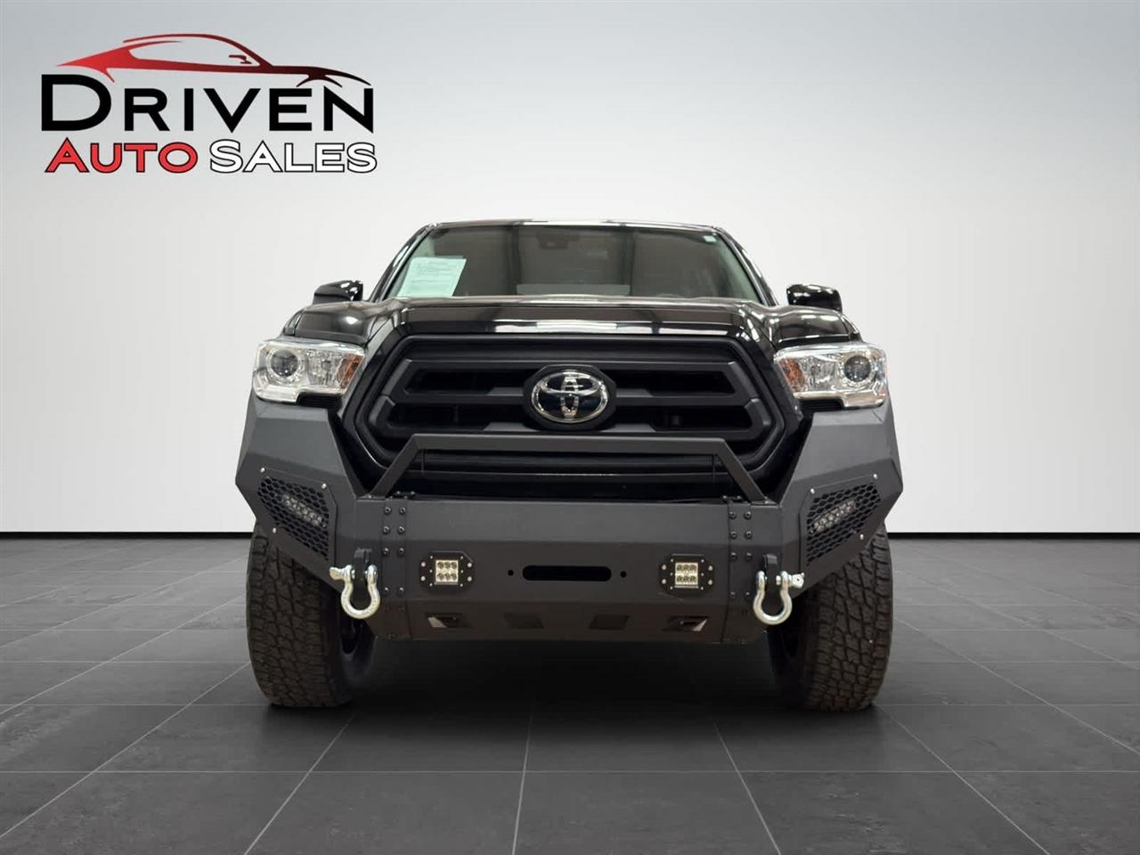 2023 Toyota Tacoma SR - Photo 7