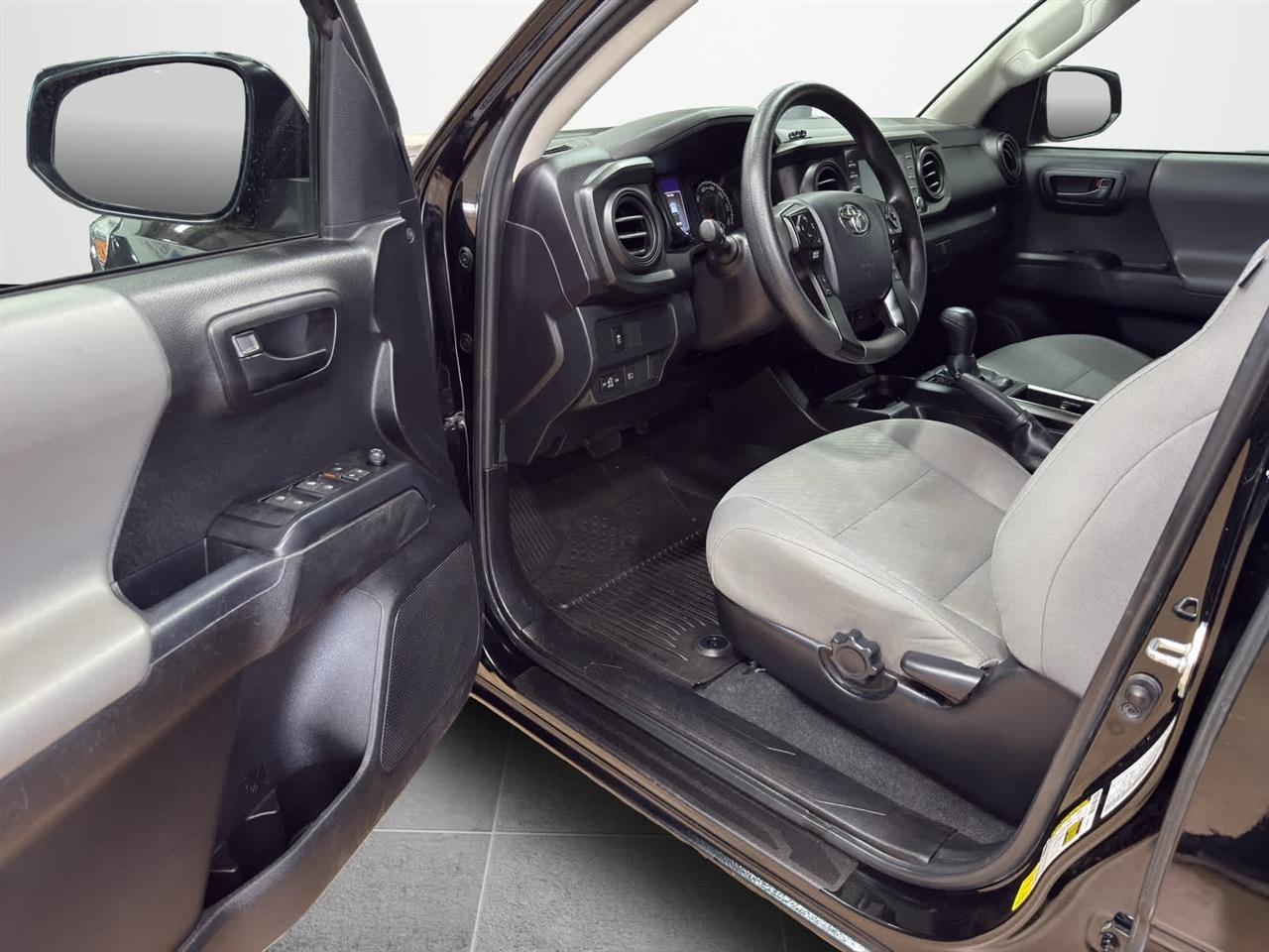 2023 Toyota Tacoma SR - Photo 12