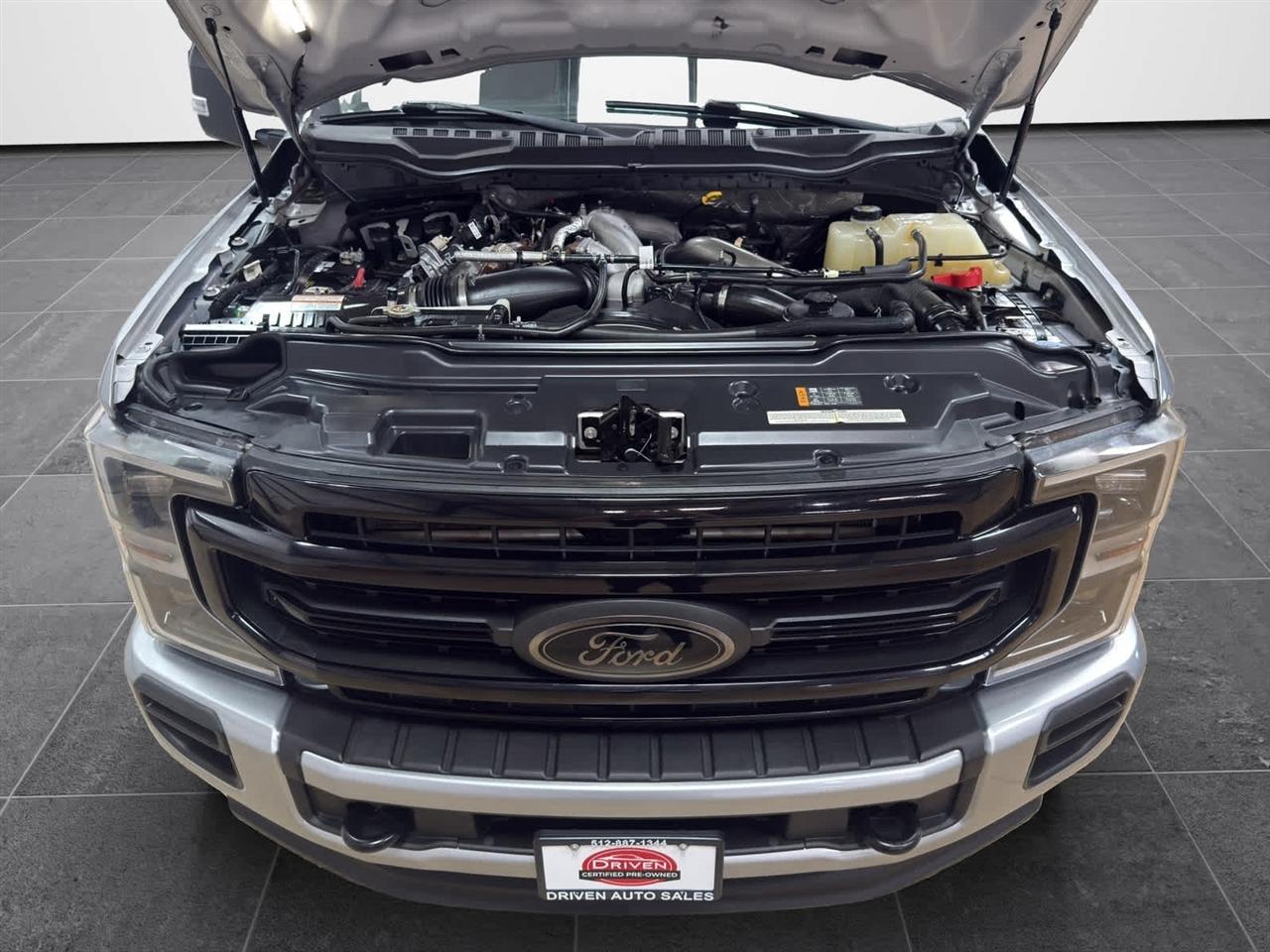 Ford Super Duty F-250 SRW King Ranch 4WD Crew Cab 8' Box 2021