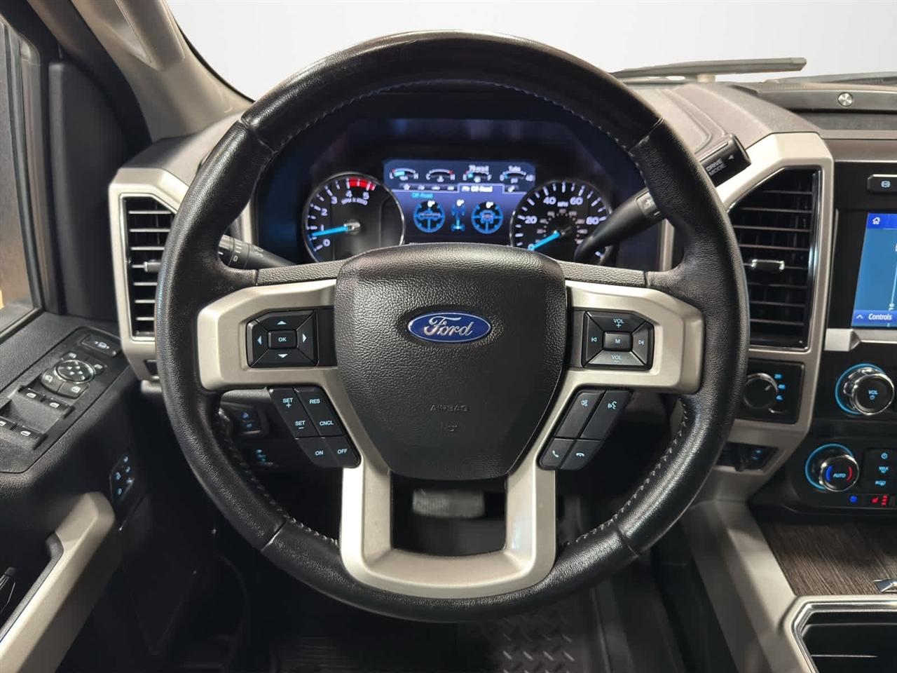 Ford Super Duty F-250 SRW King Ranch 4WD Crew Cab 8' Box 2021