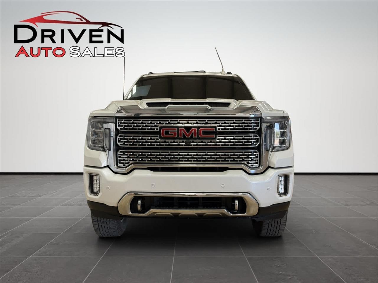 GMC Sierra 2500HD 4WD Crew Cab 159" Denali 2023