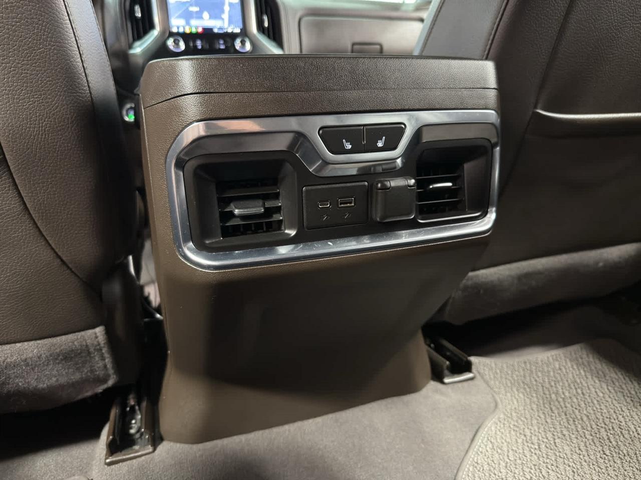 GMC Sierra 2500HD 4WD Crew Cab 159" Denali 2023