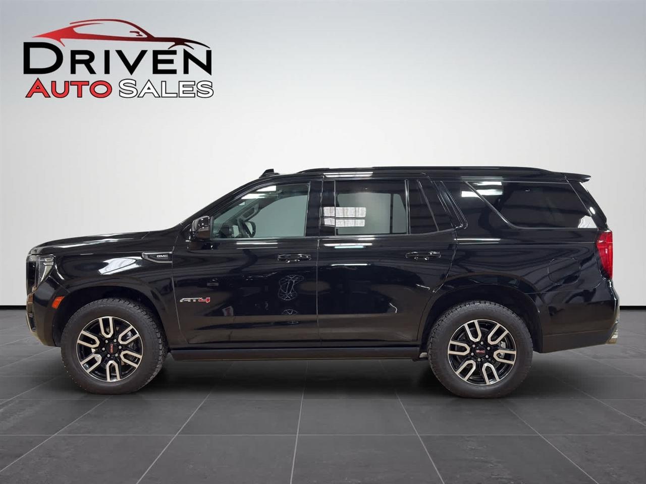 GMC Yukon 4WD 4dr AT4 2022