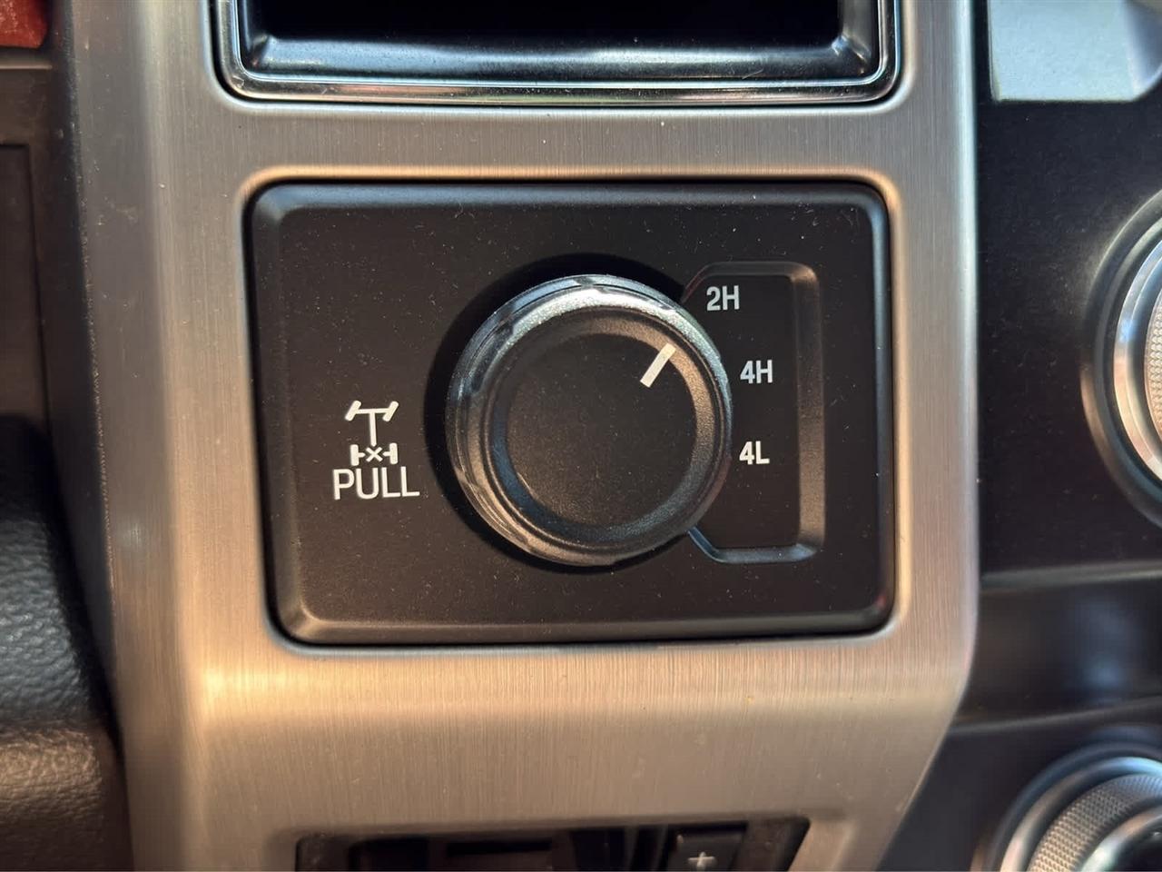 Ford Super Duty F-250 SRW King Ranch 4WD Crew Cab 8' Box 2021