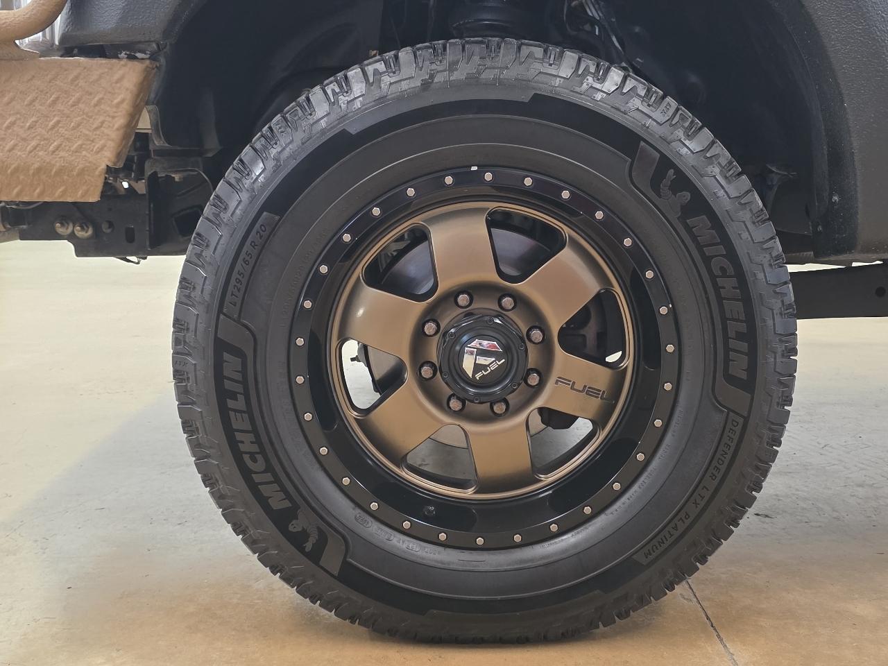 Ford Super Duty F-250 SRW 4WD Crew Cab 156" Platinum 2021
