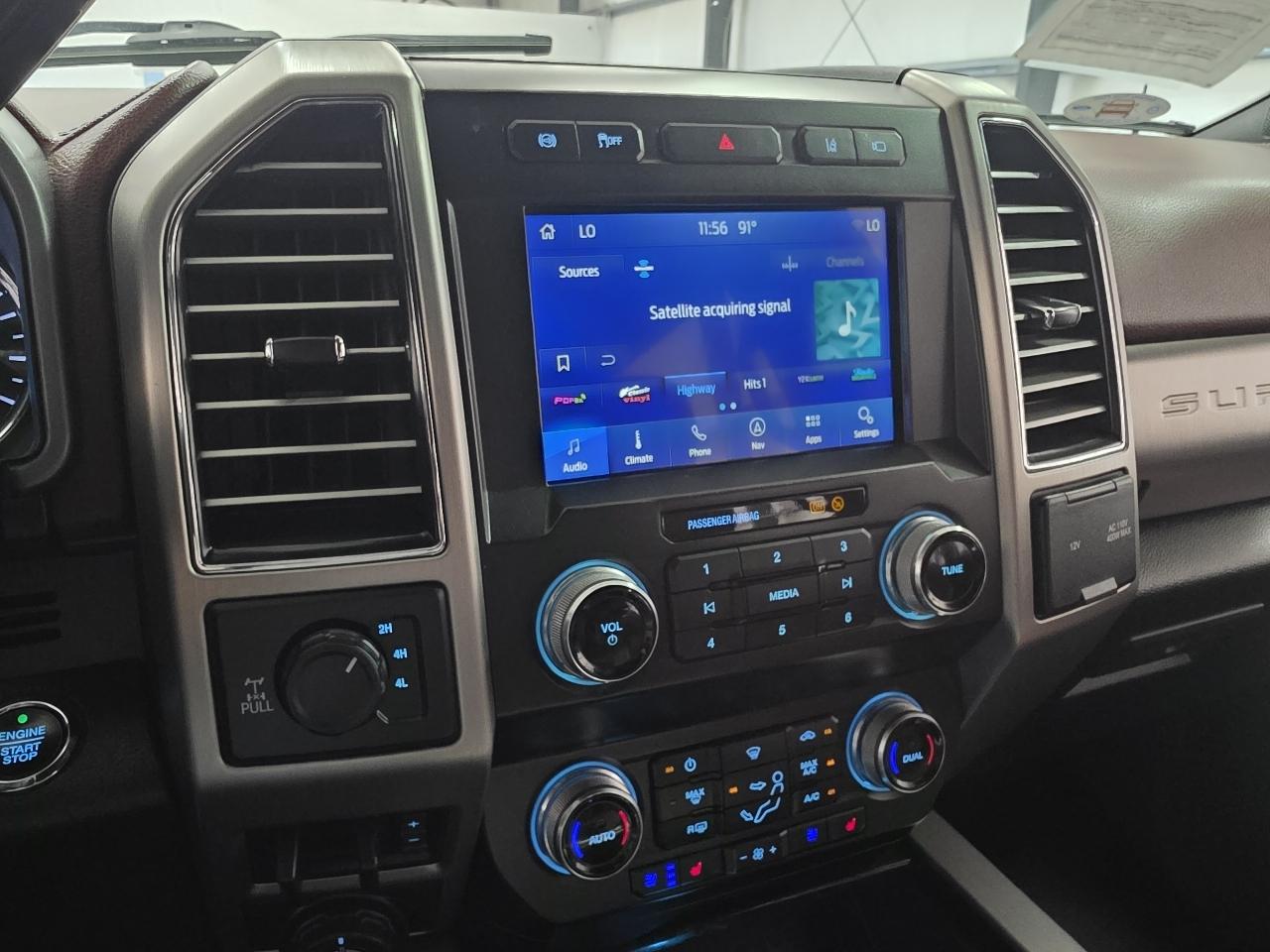 Ford Super Duty F-250 SRW 4WD Crew Cab 156" Platinum 2021