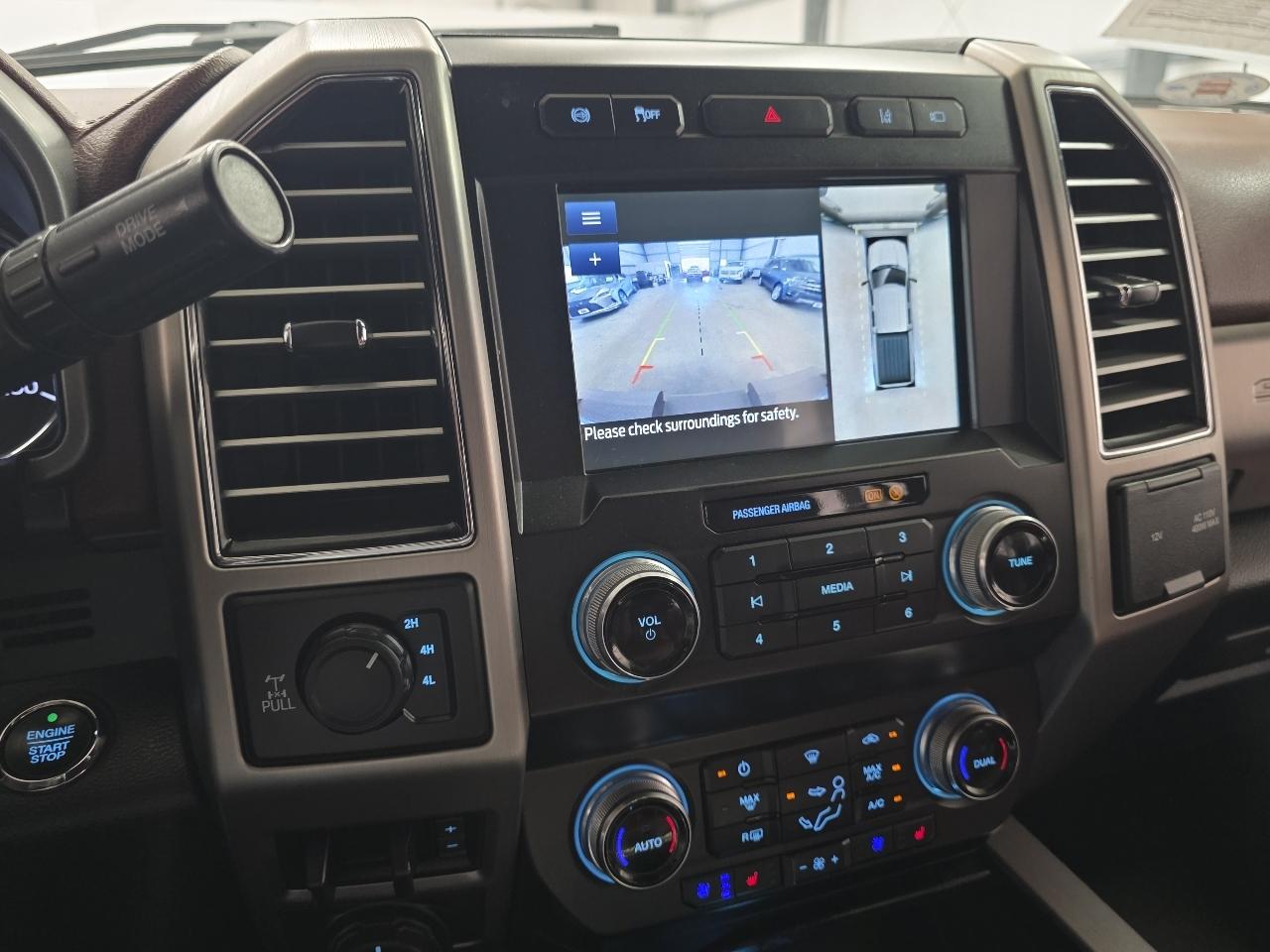Ford Super Duty F-250 SRW 4WD Crew Cab 156" Platinum 2021