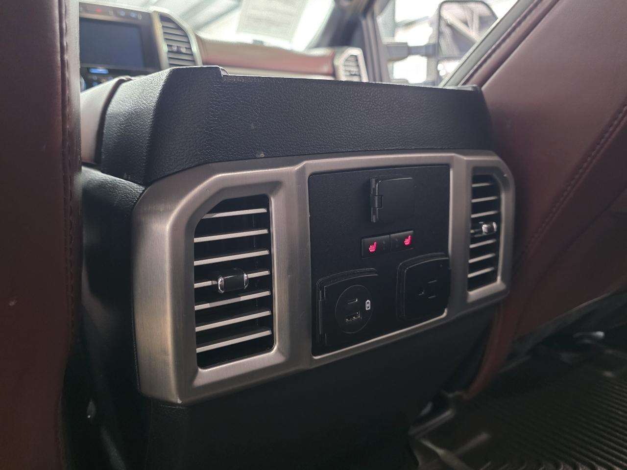 Ford Super Duty F-250 SRW 4WD Crew Cab 156" Platinum 2021