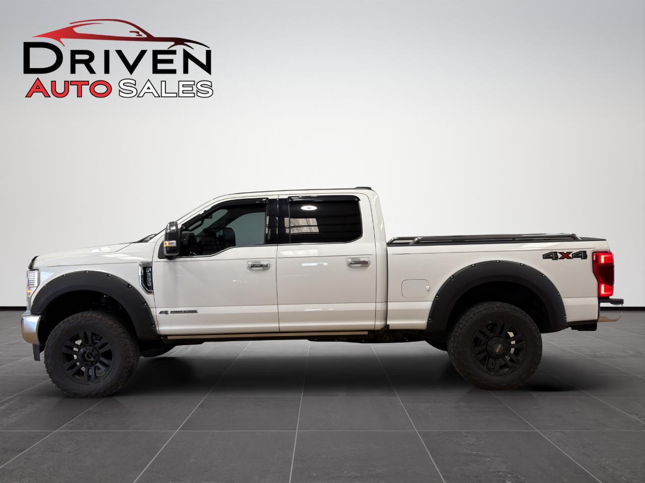 2021 Ford Super Duty F-250 SRW 4WD Crew Cab 156" Platinum