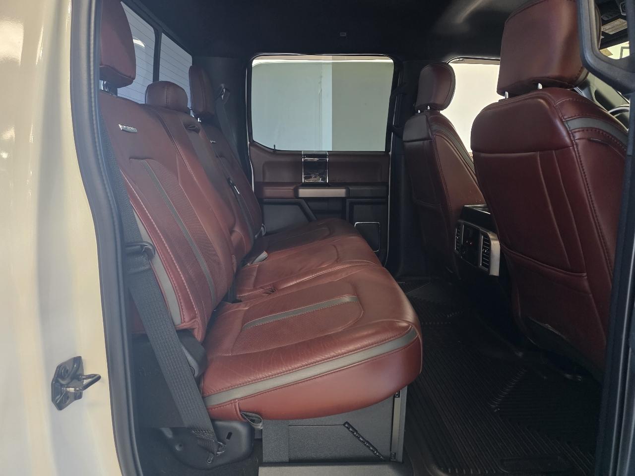Ford Super Duty F-250 SRW 4WD Crew Cab 156" Platinum 2021