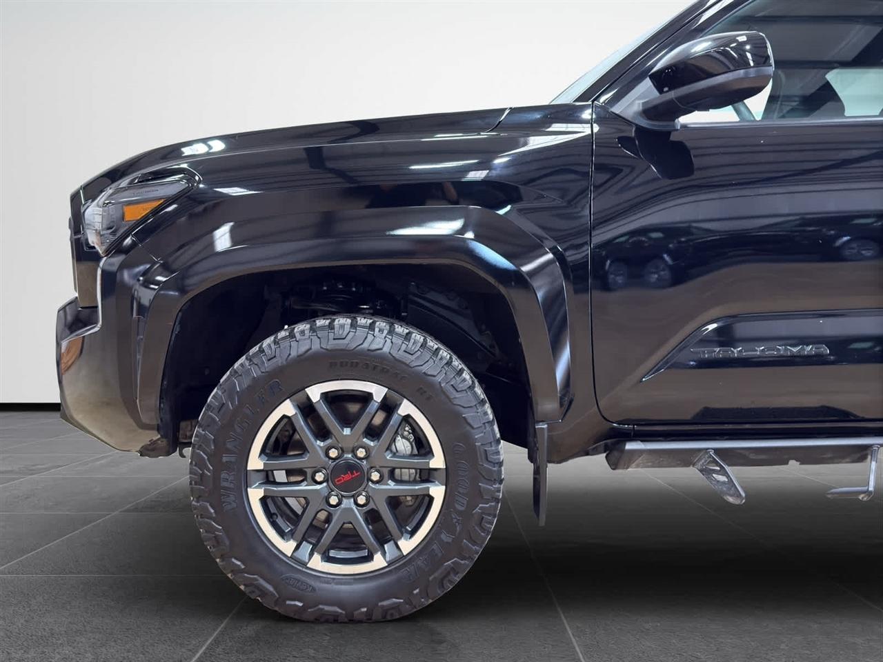 Toyota Tacoma 4WD TRD Off Road Double Cab 5' Bed MT (Natl) 2024