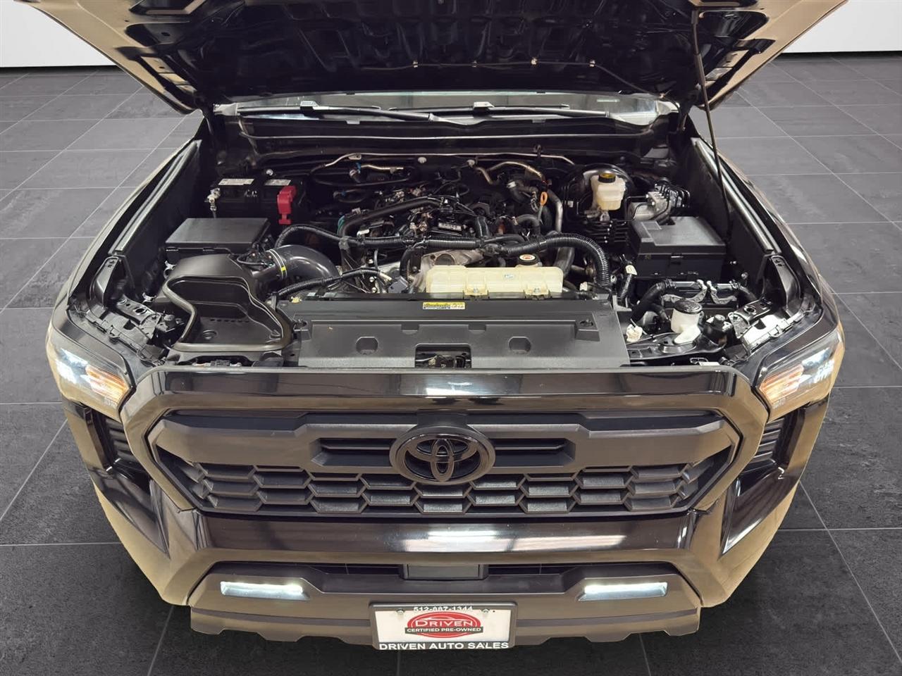 Toyota Tacoma 4WD TRD Off Road Double Cab 5' Bed MT (Natl) 2024