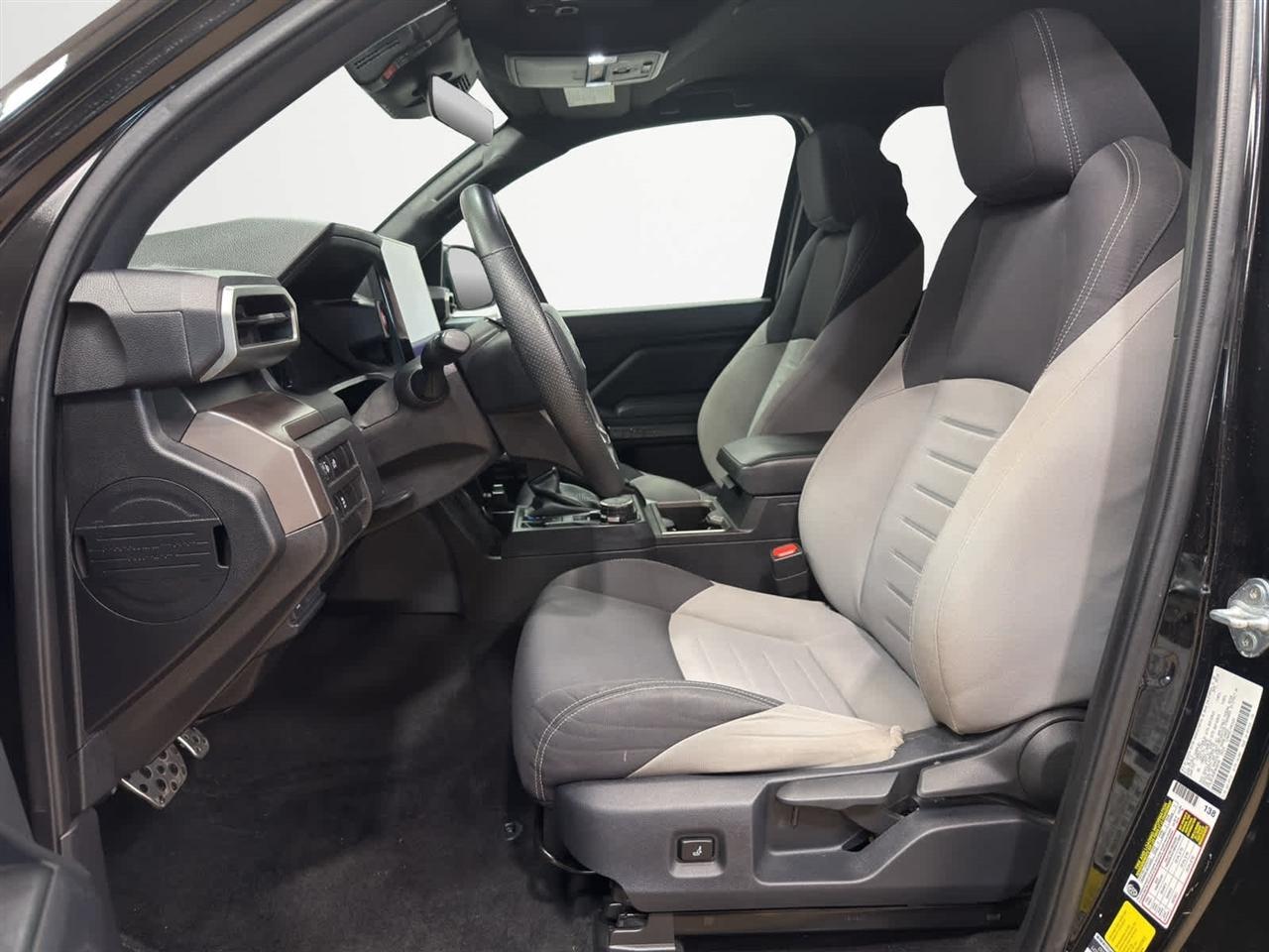 Toyota Tacoma 4WD TRD Off Road Double Cab 5' Bed MT (Natl) 2024