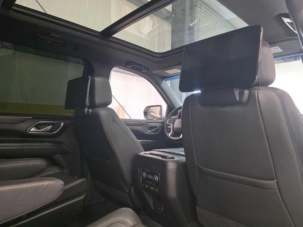 Chevrolet Suburban 4WD 4dr Z71 2021