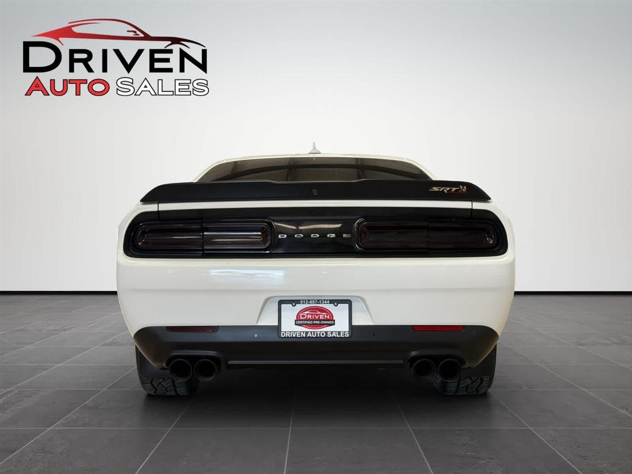 Dodge Challenger 392 Hemi Scat Pack Shaker Coupe 2017