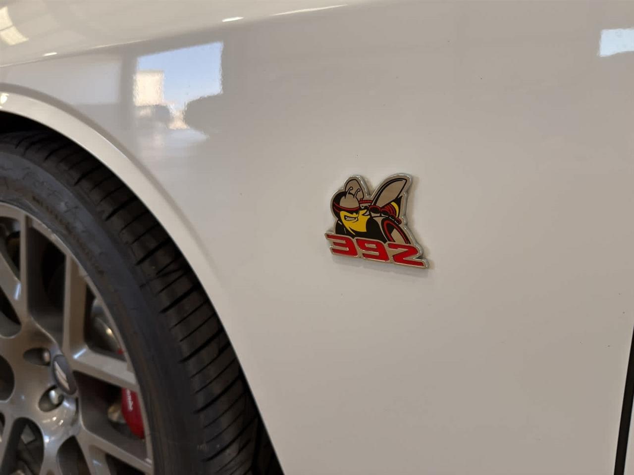 Dodge Challenger 392 Hemi Scat Pack Shaker Coupe 2017