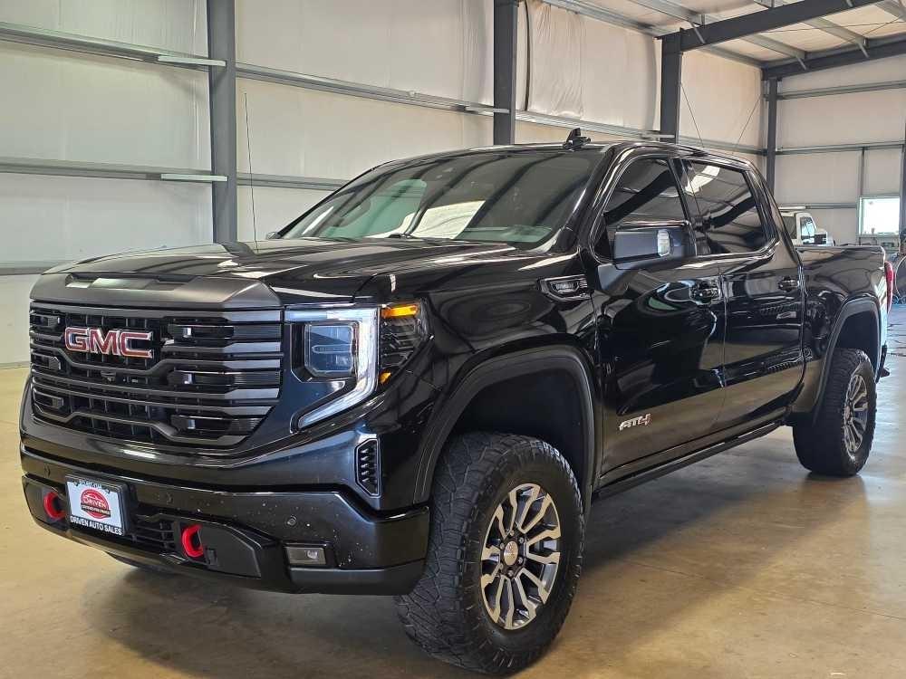 2022 GMC Sierra 1500 4WD Crew Cab 147" AT4