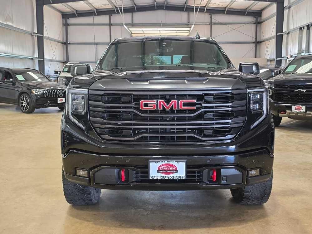 GMC Sierra 1500 4WD Crew Cab 147" AT4 2022