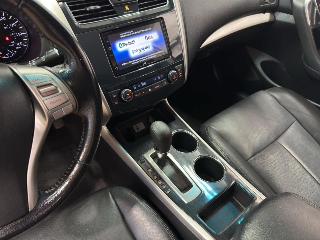 Nissan Altima 4dr Sdn I4 2.5 SV 2013