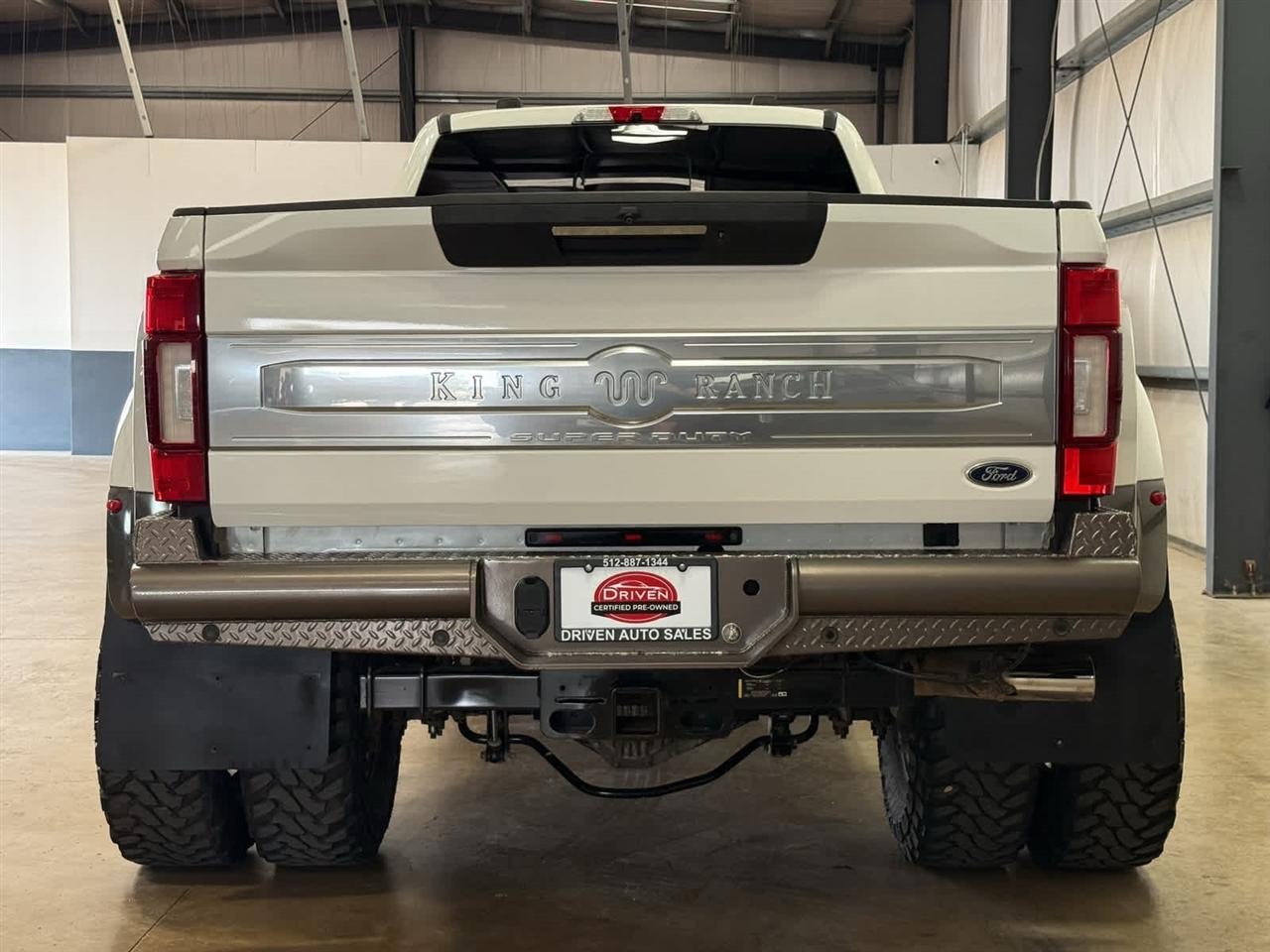 Ford Super Duty F-350 DRW King Ranch 4WD Crew Cab 8' Box 2020