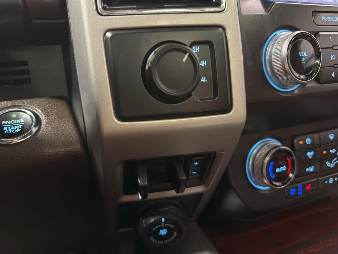 Ford Super Duty F-350 DRW King Ranch 4WD Crew Cab 8' Box 2020