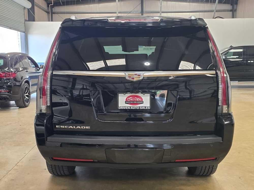 Cadillac Escalade 2WD 4dr Premium Luxury 2020