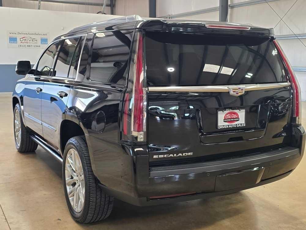 Cadillac Escalade 2WD 4dr Premium Luxury 2020