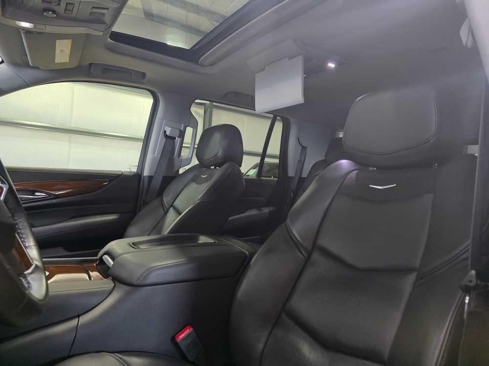 Cadillac Escalade 2WD 4dr Premium Luxury 2020