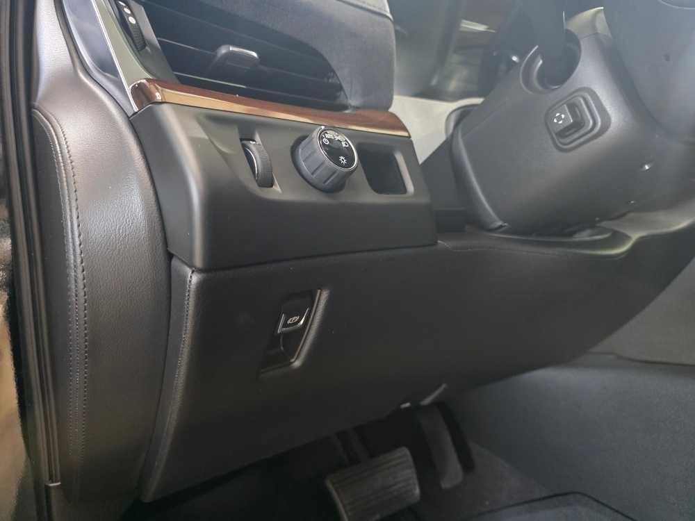 Cadillac Escalade 2WD 4dr Premium Luxury 2020