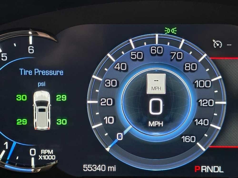 Cadillac Escalade 2WD 4dr Premium Luxury 2020