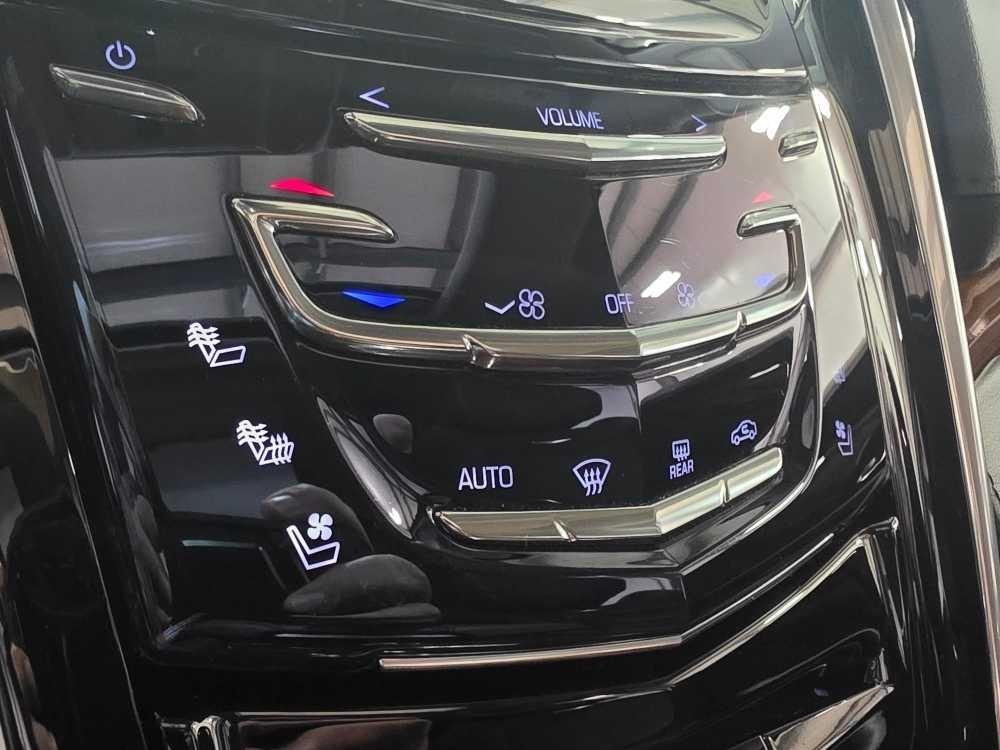 Cadillac Escalade 2WD 4dr Premium Luxury 2020