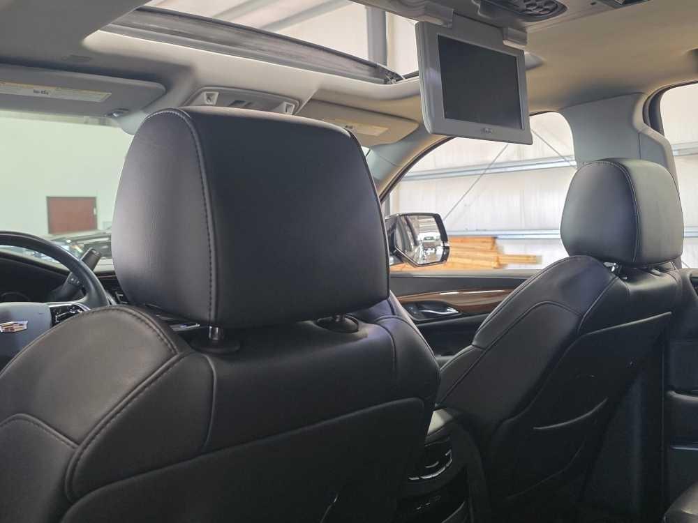 Cadillac Escalade 2WD 4dr Premium Luxury 2020