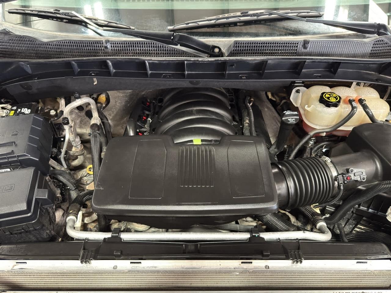 GMC Sierra 1500 4WD Crew Cab 147" SLE 2019