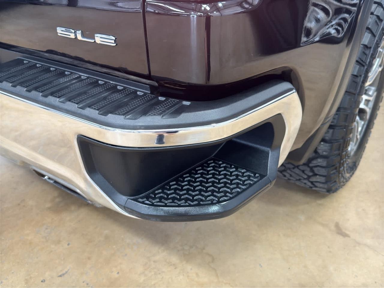 GMC Sierra 1500 4WD Crew Cab 147" SLE 2019