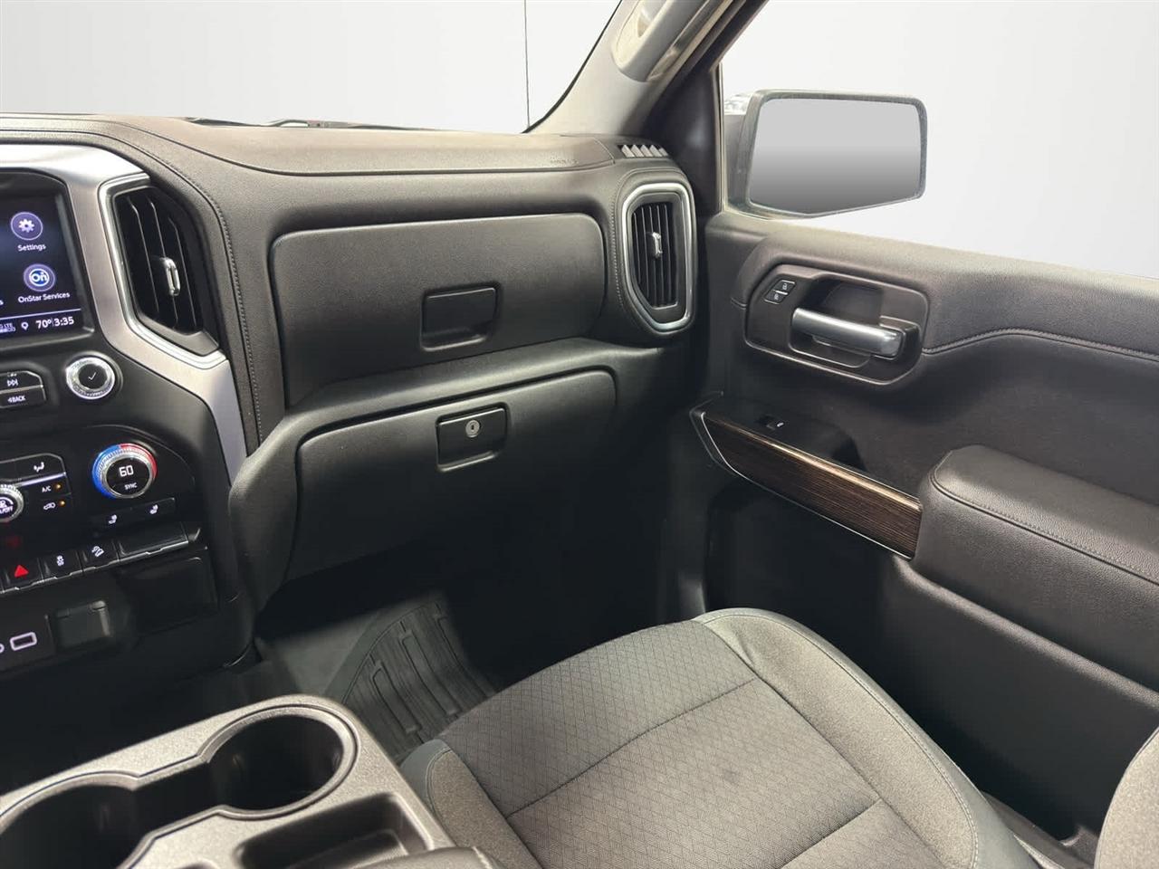 GMC Sierra 1500 4WD Crew Cab 147" SLE 2019