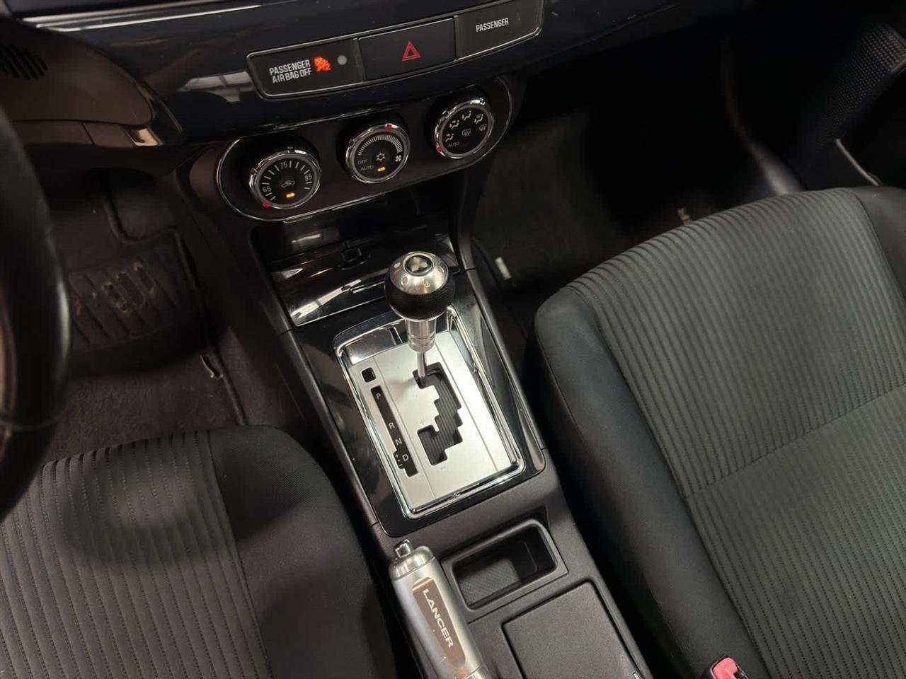 Mitsubishi Lancer GT 2012