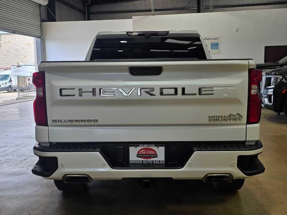 Chevrolet Silverado 1500 2WD Crew Cab 147" High Country 2021